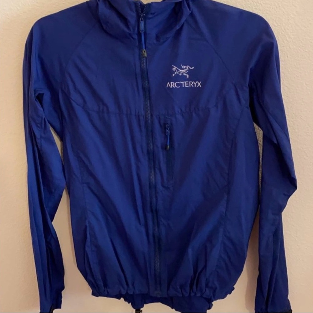 Arc'teryx Women's Royal Blue Jacket